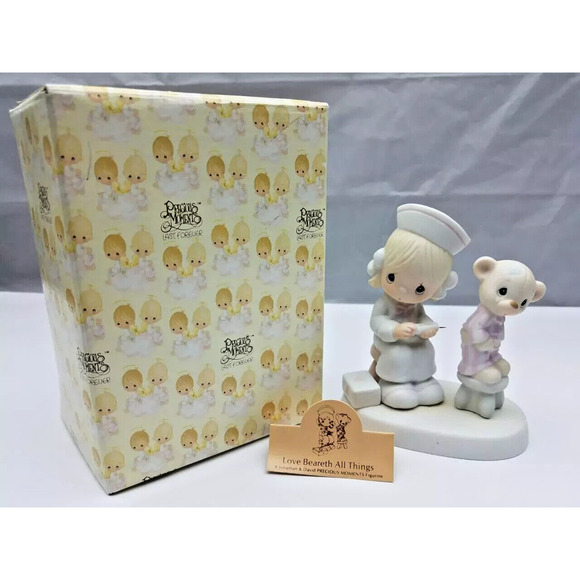 Precious Moments Figurine Love Beareth All Things 1981 E-7158 Nurse Bear Enesco - Picture 2 of 12
